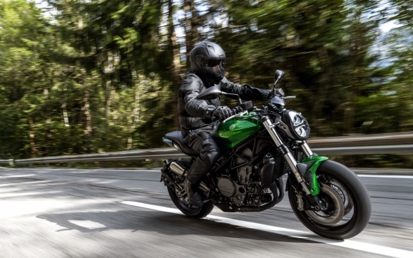Benelli 752 S
